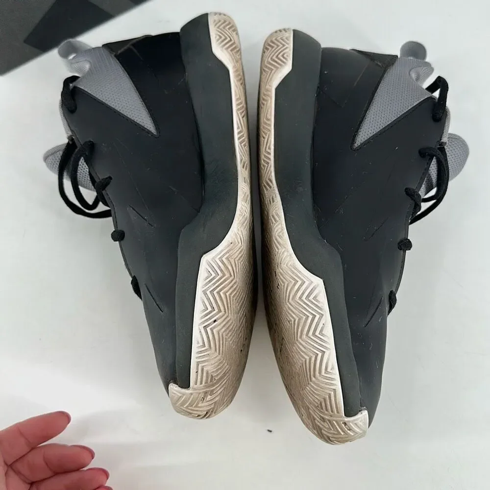 Adidas Cross Em Up Select J Boys‎ Lace Up Basketball Shoes Black White Size 6.5